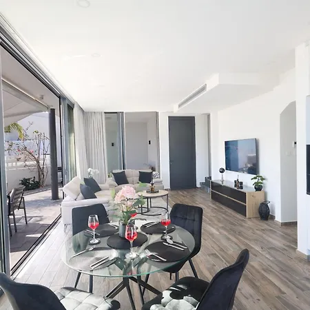 Almaria 普罗塔拉斯