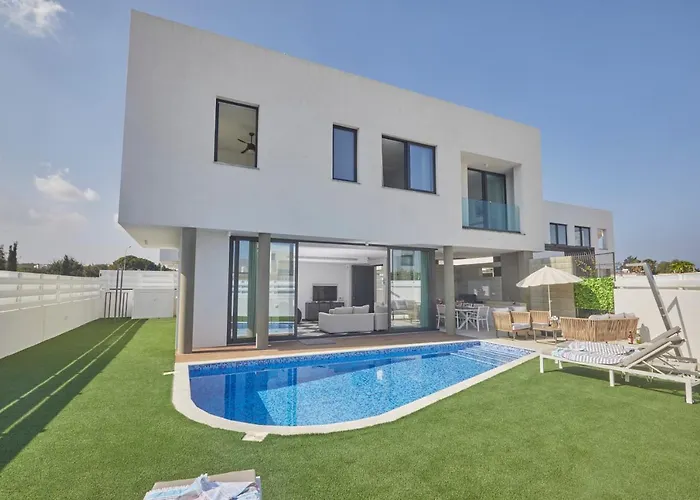 Villa Almaria Protaras