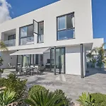 Almaria Villa