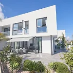 Almaria Villa *